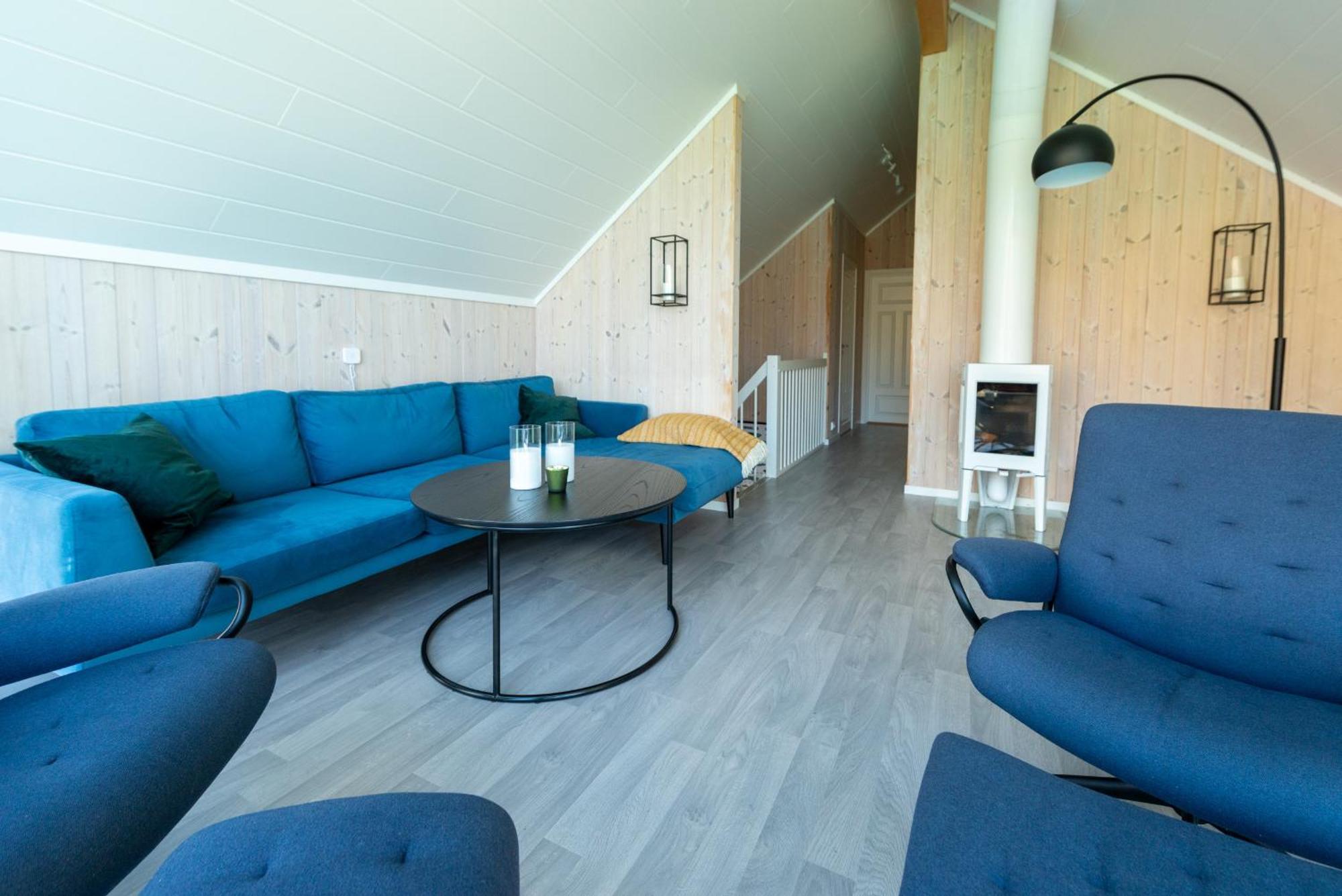 Lofoten Waterfront Luxury Lodge Ballstad Buitenkant foto